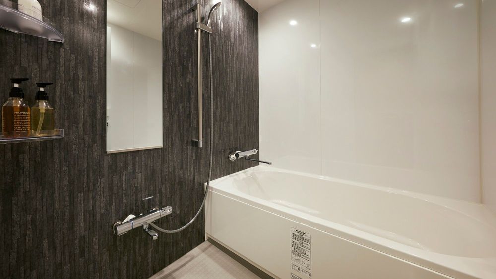 hotel-room-image