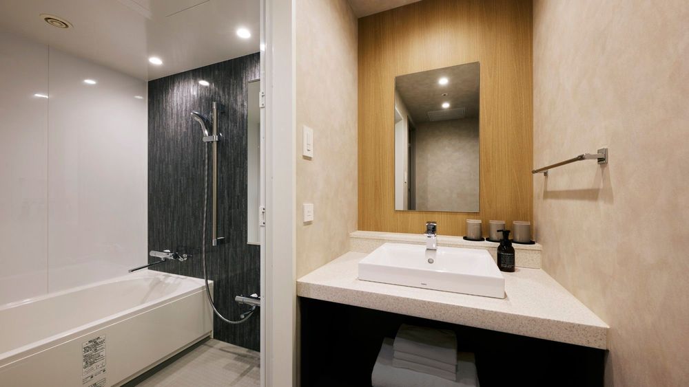 hotel-room-image