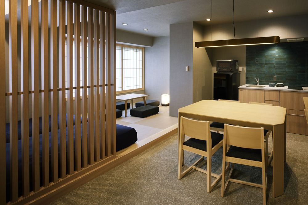 hotel-room-image