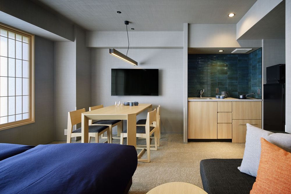 hotel-room-image