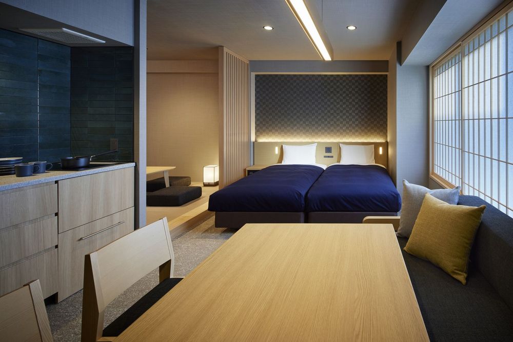 hotel-room-image