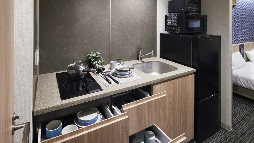 hotel-room-image