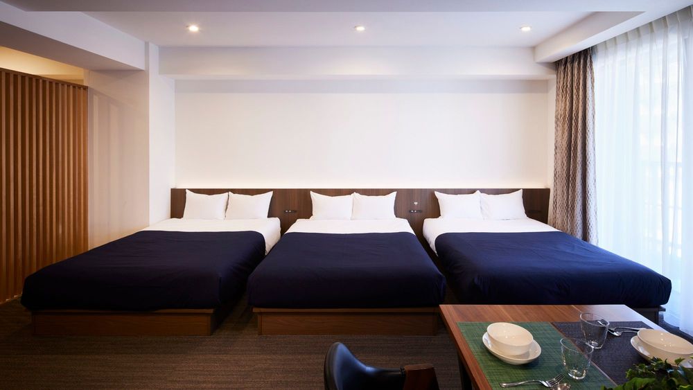 hotel-room-image