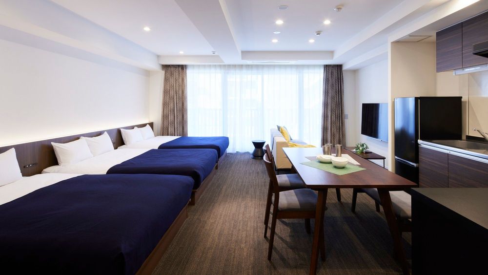 hotel-room-image