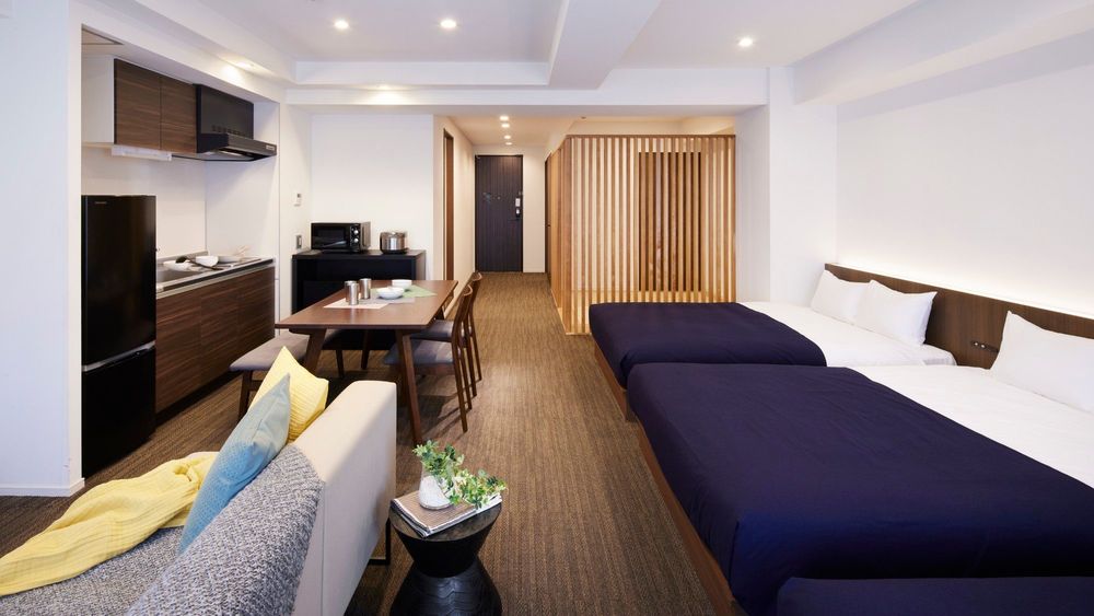 hotel-room-image