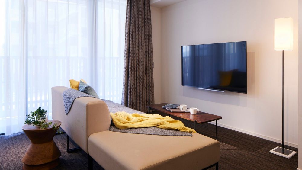 hotel-room-image
