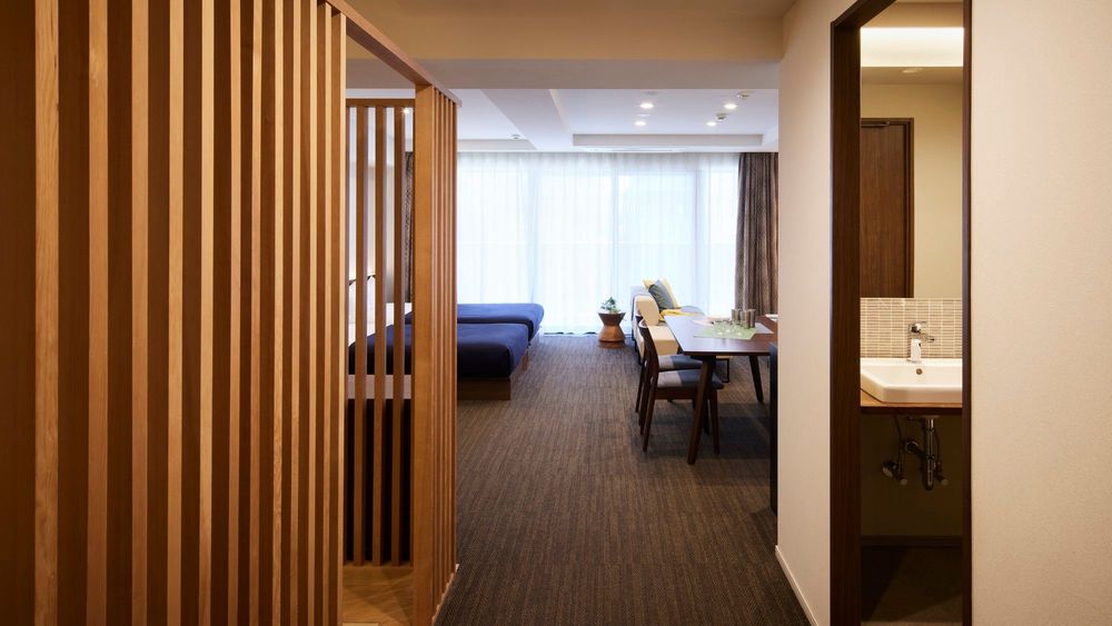 hotel-room-image