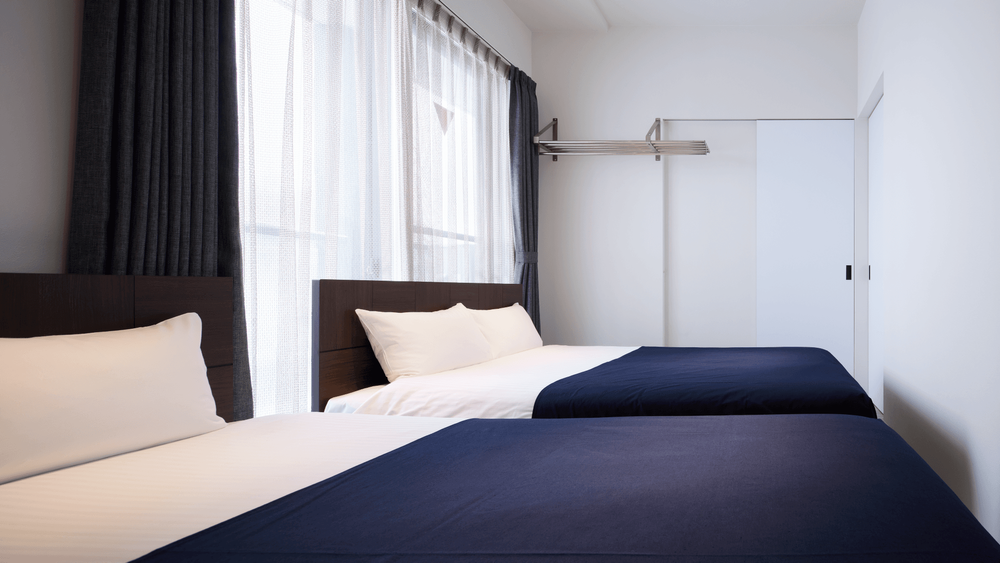 hotel-room-image