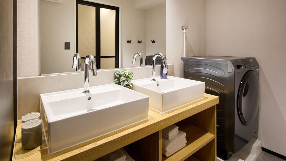 hotel-room-image