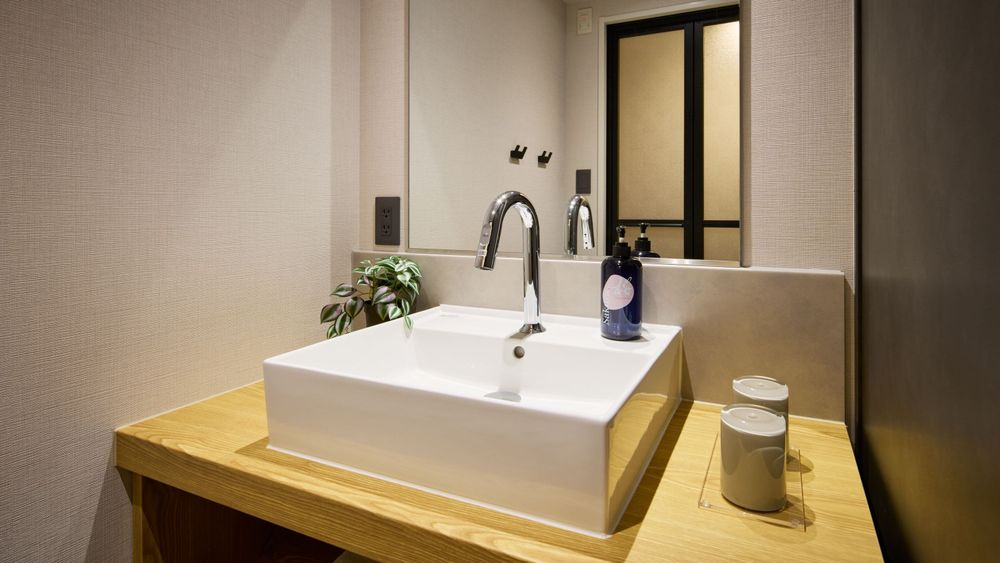 hotel-room-image