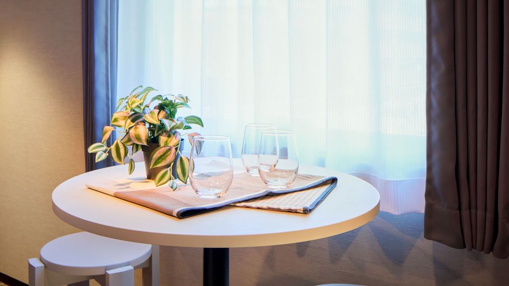hotel-room-image