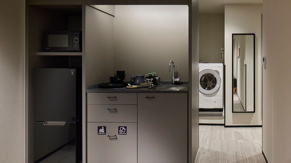 hotel-room-image
