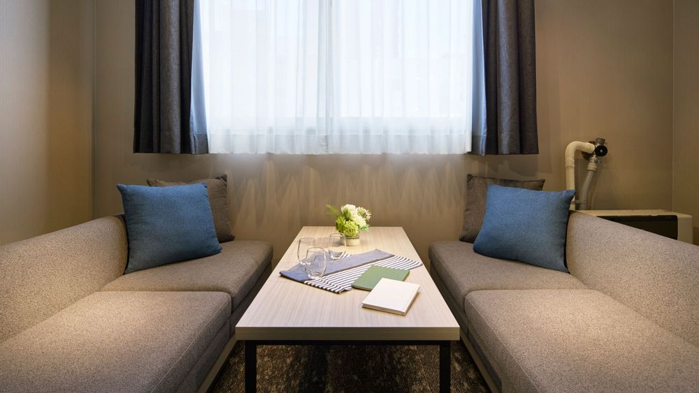 hotel-room-image