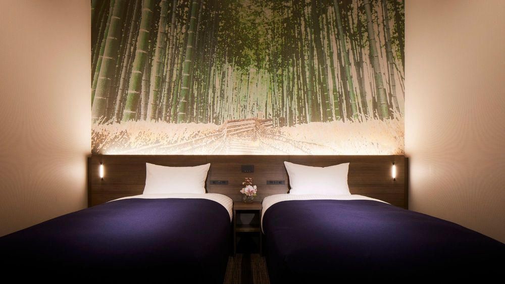 hotel-room-image