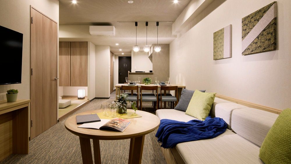 hotel-room-image