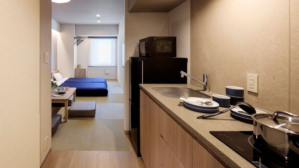 hotel-room-image