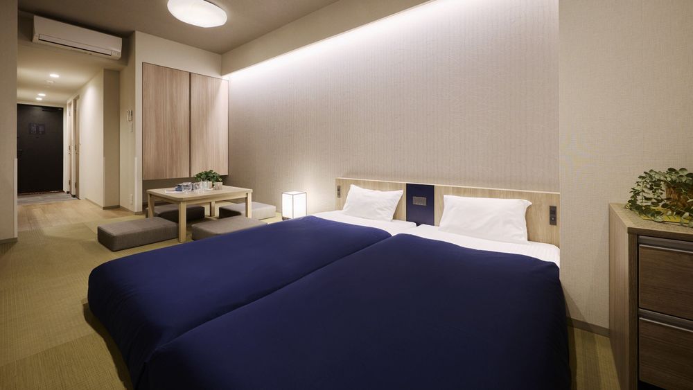 hotel-room-image