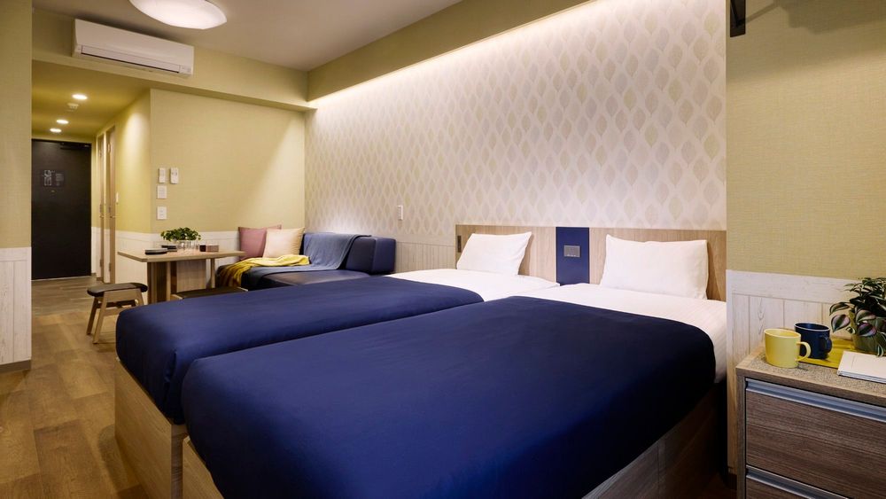 hotel-room-image