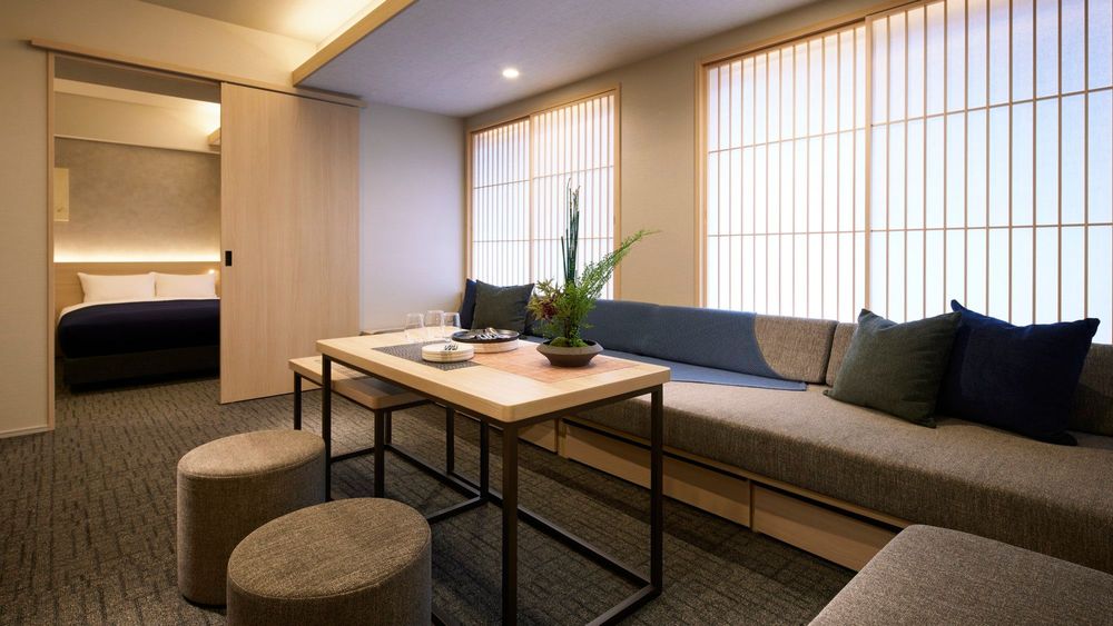 hotel-room-image