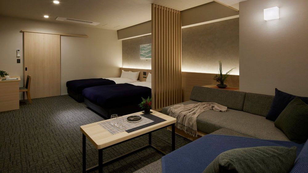 room hero