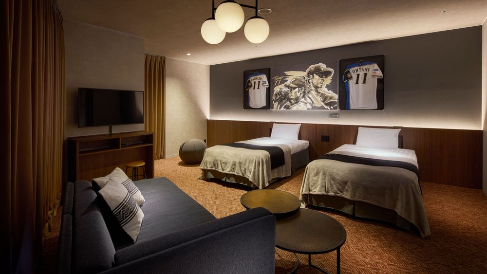 hotel-room-image