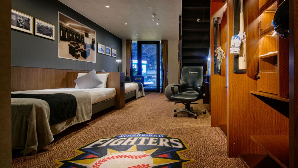 hotel-room-image
