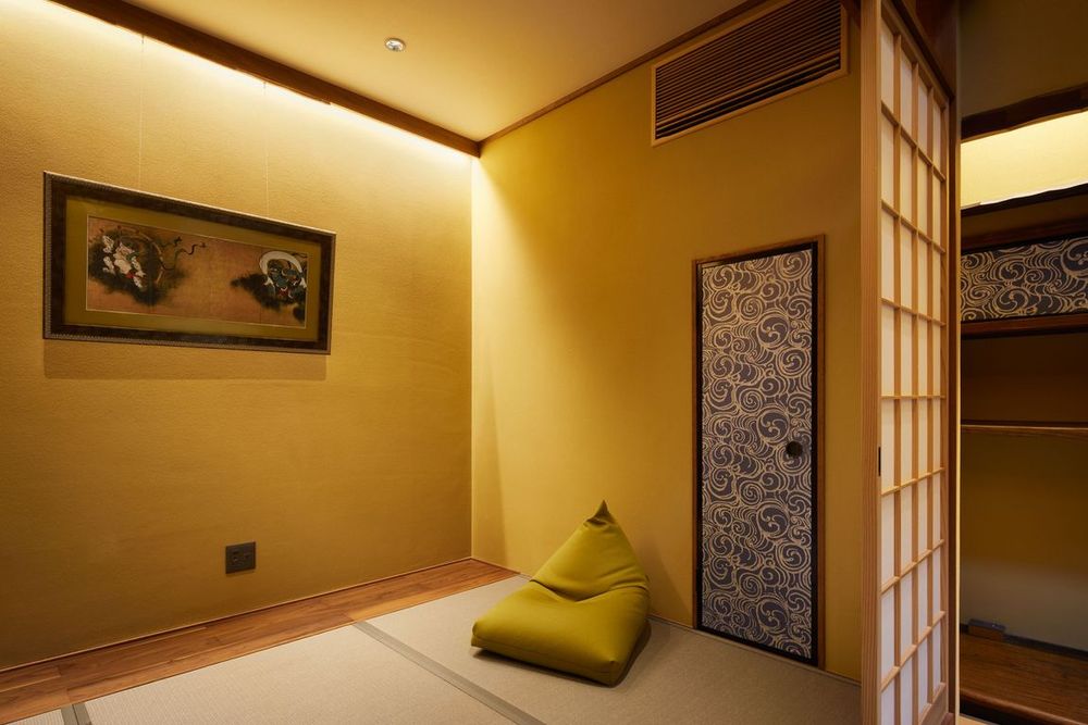 hotel-room-image