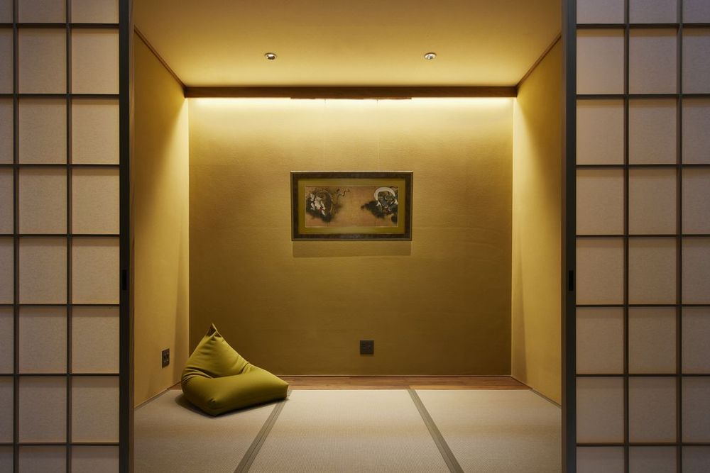 hotel-room-image