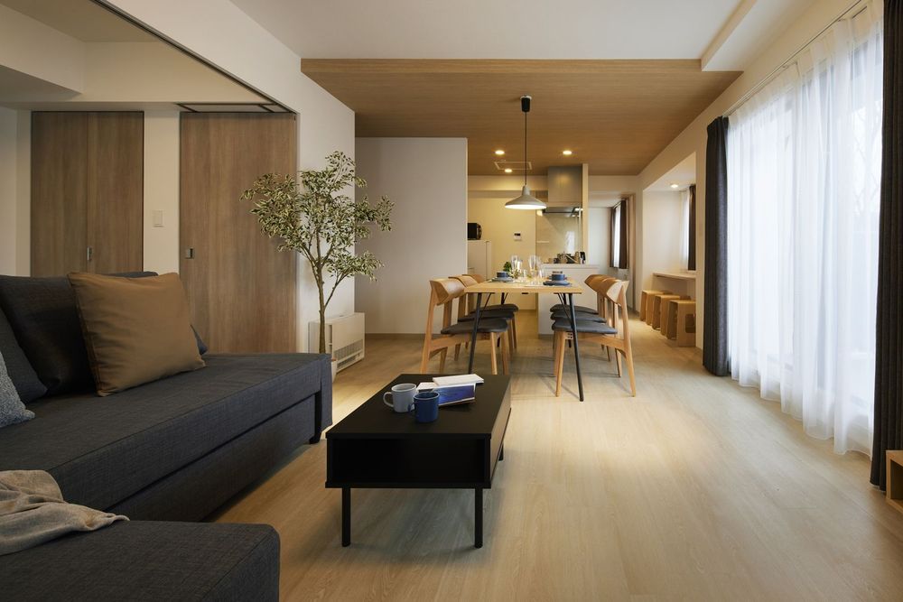 hotel-room-image