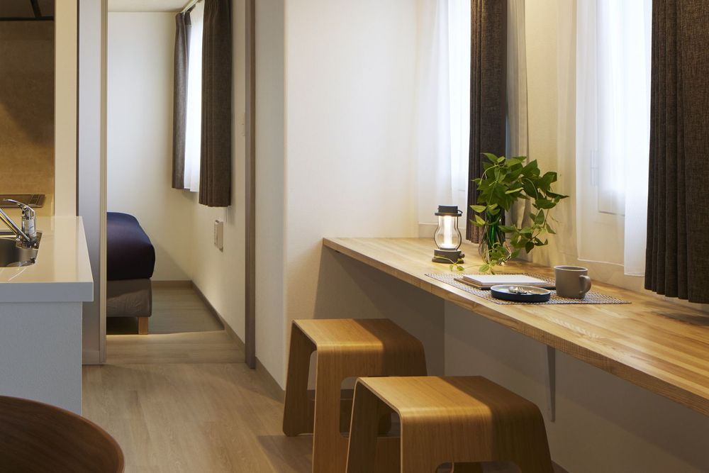 hotel-room-image
