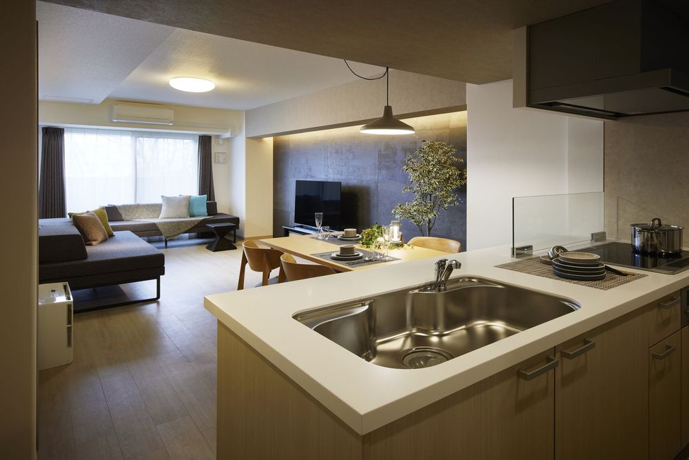 hotel-room-image