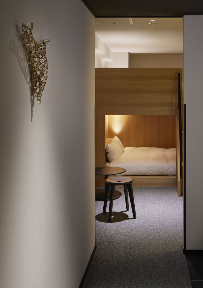 hotel-room-image