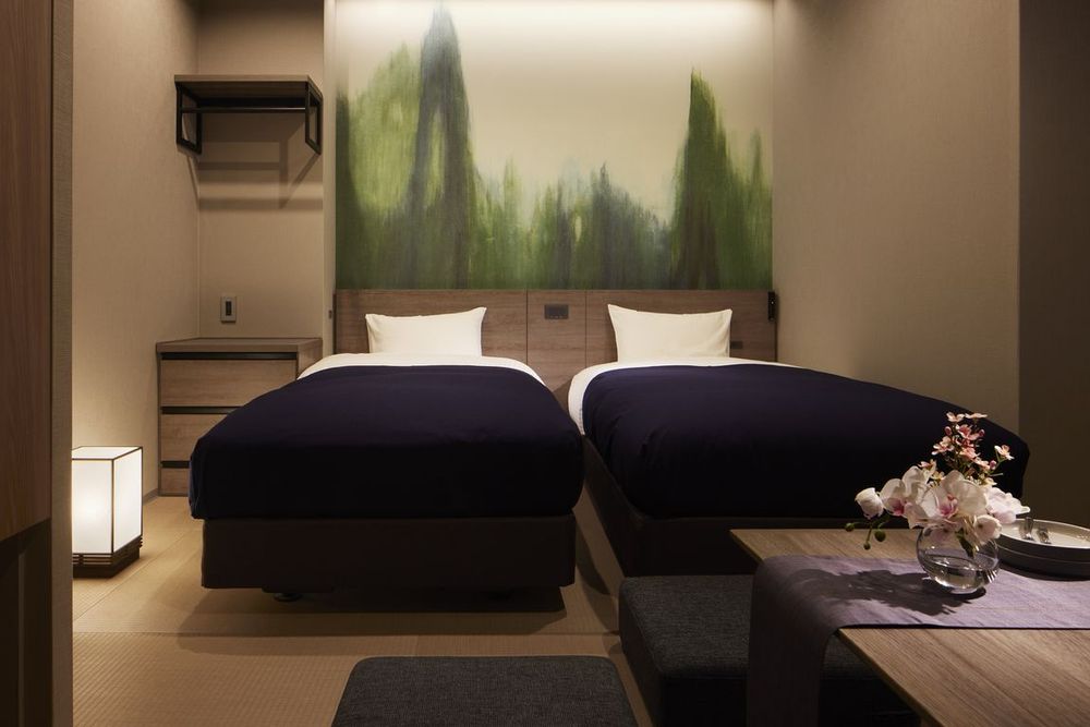 hotel-room-image
