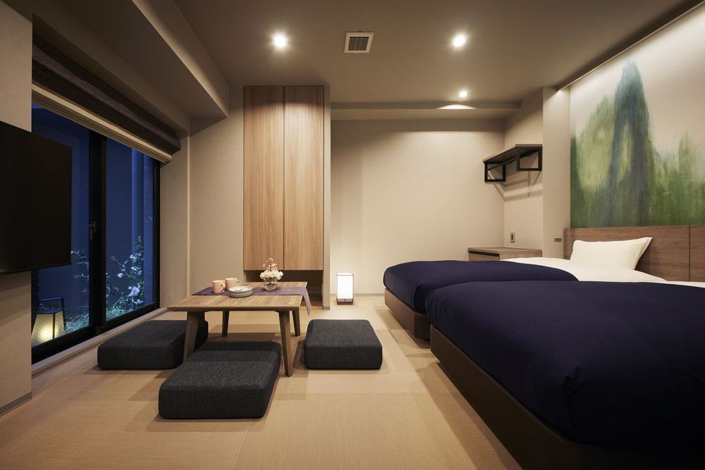 hotel-room-image