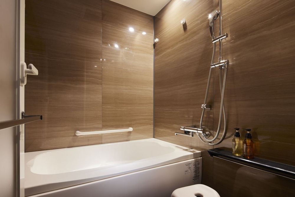 hotel-room-image
