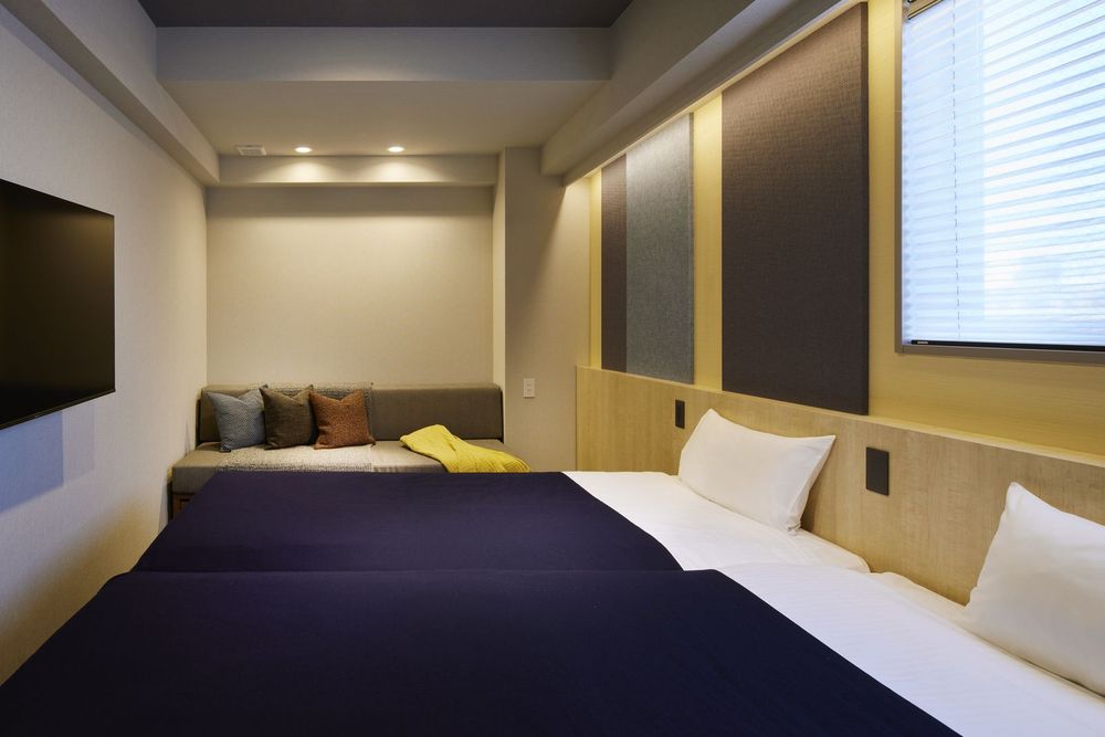 hotel-room-image