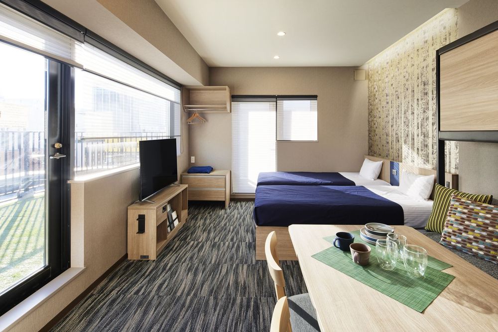 hotel-room-image