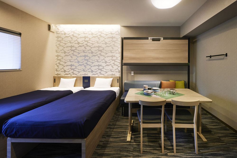 hotel-room-image