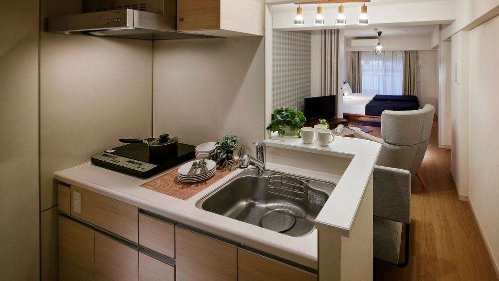 hotel-room-image