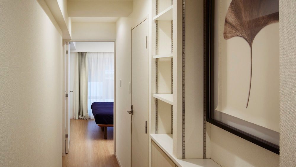 hotel-room-image