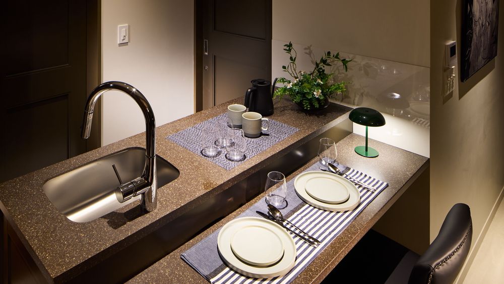 hotel-room-image