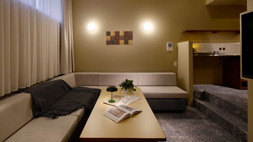 hotel-room-image
