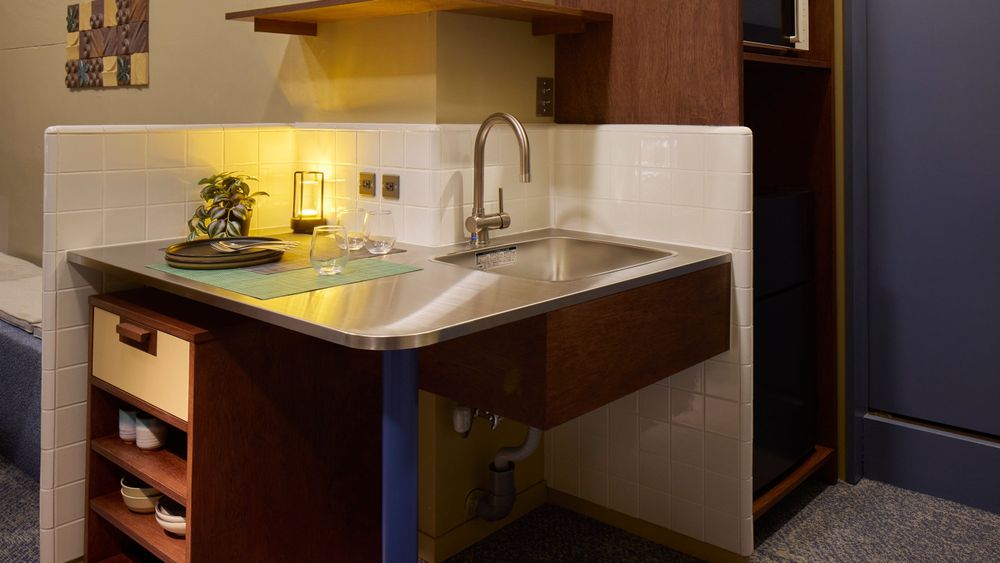hotel-room-image
