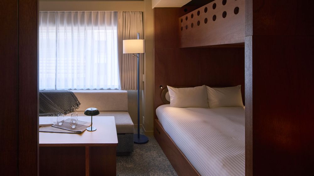 hotel-room-image