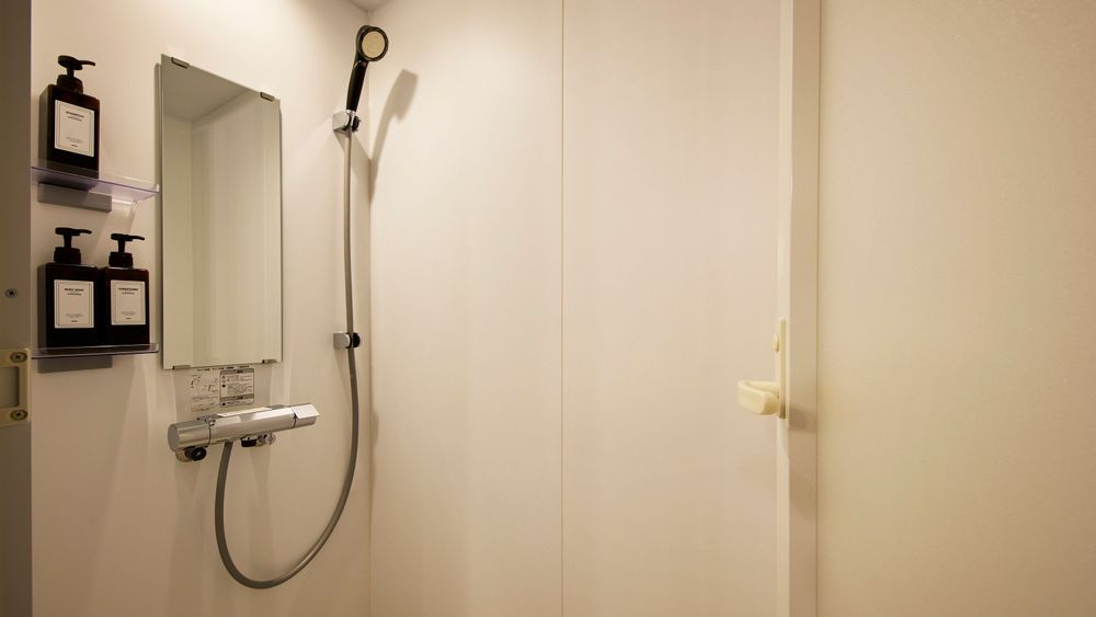 hotel-room-image