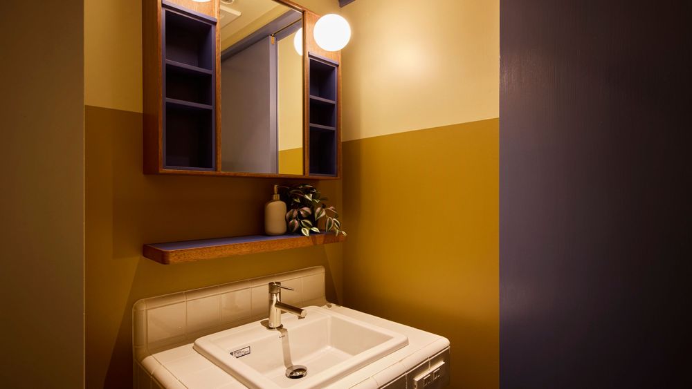 hotel-room-image