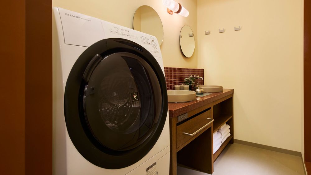 hotel-room-image