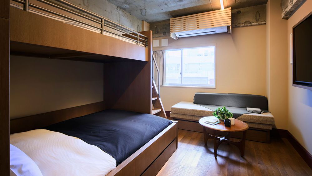 hotel-room-image