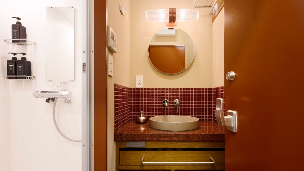 hotel-room-image