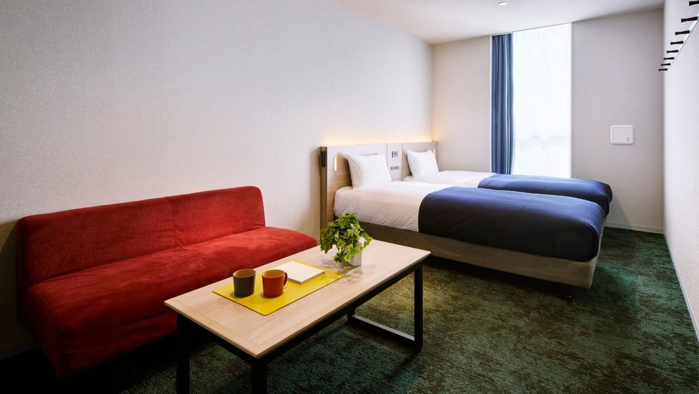 hotel-room-image